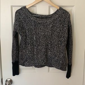 American Eagle Sweater Size: S Used